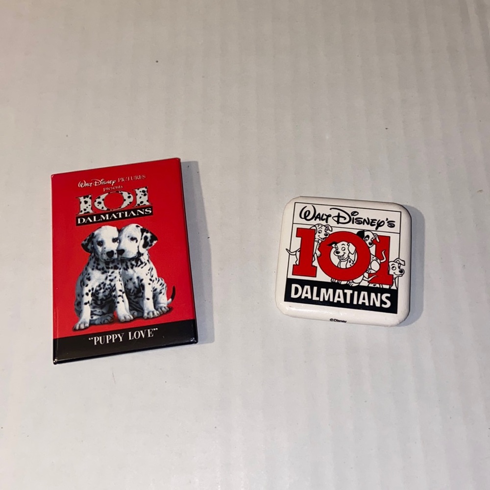 Walt Disney 101 Dalmatians Pin Back Movie Promotional Buttons
